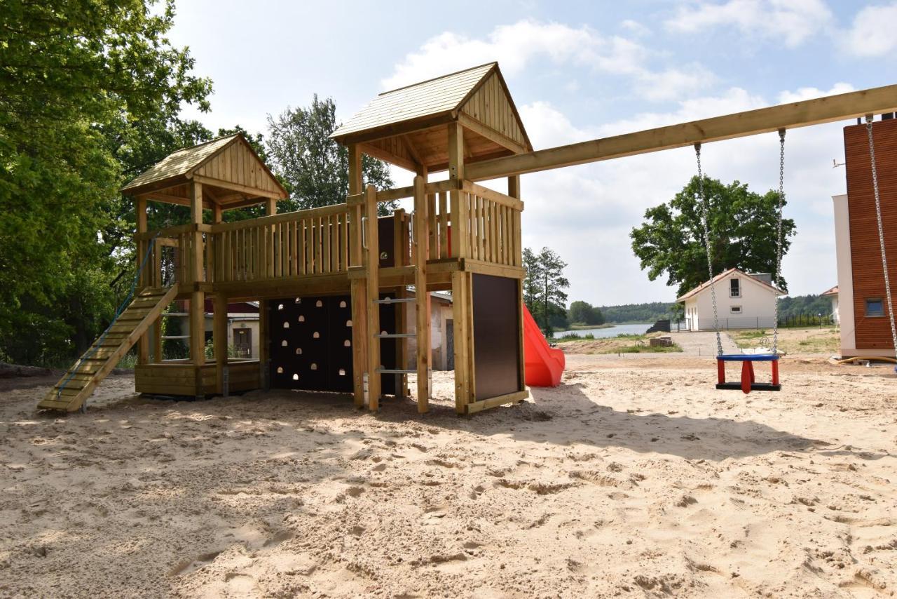 Feriendomizil Im Luftkurort - Ferienhaus-Sauna-See-Onsenbad Krakow am See Buitenkant foto